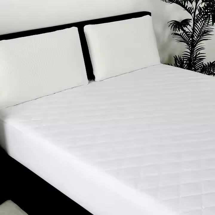 Quilted Waterproof Bed Mat